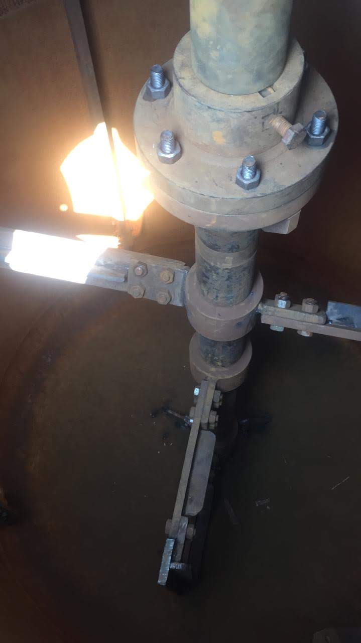 Paddel Type Agitator